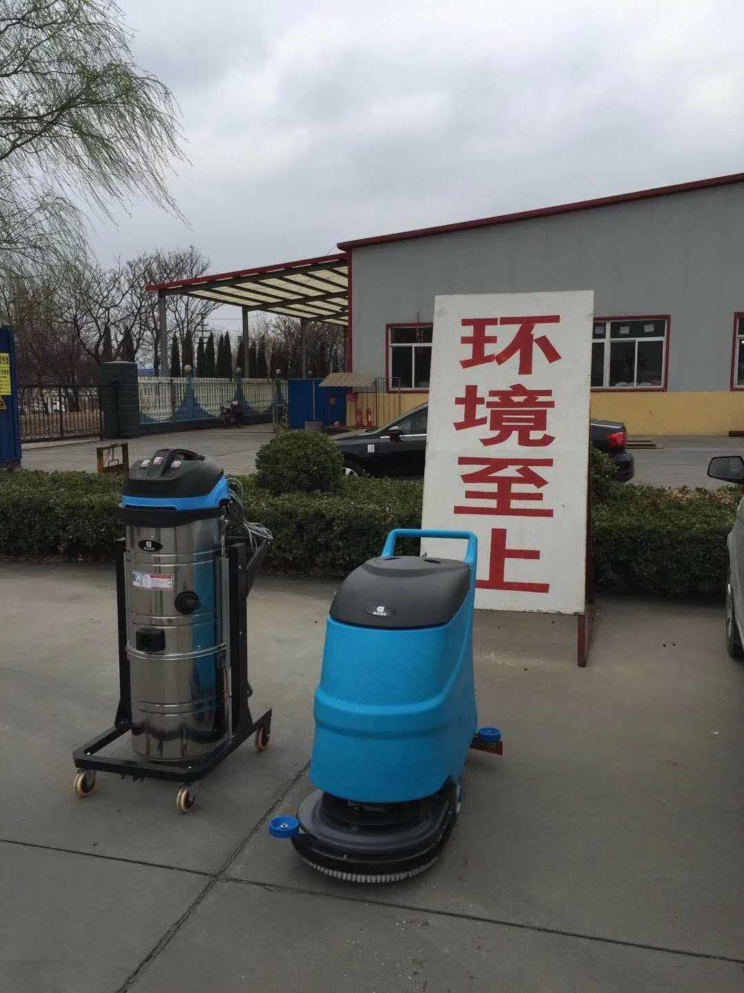 生产制造车间用什么设备来清洁地面？   当然还是洗地机99